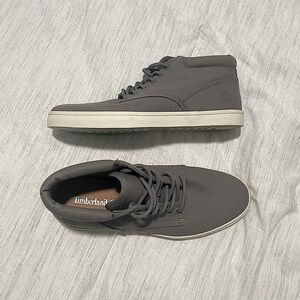 Timberland, Men’s 8.5, Grey, High-Top Chukka, NWOT